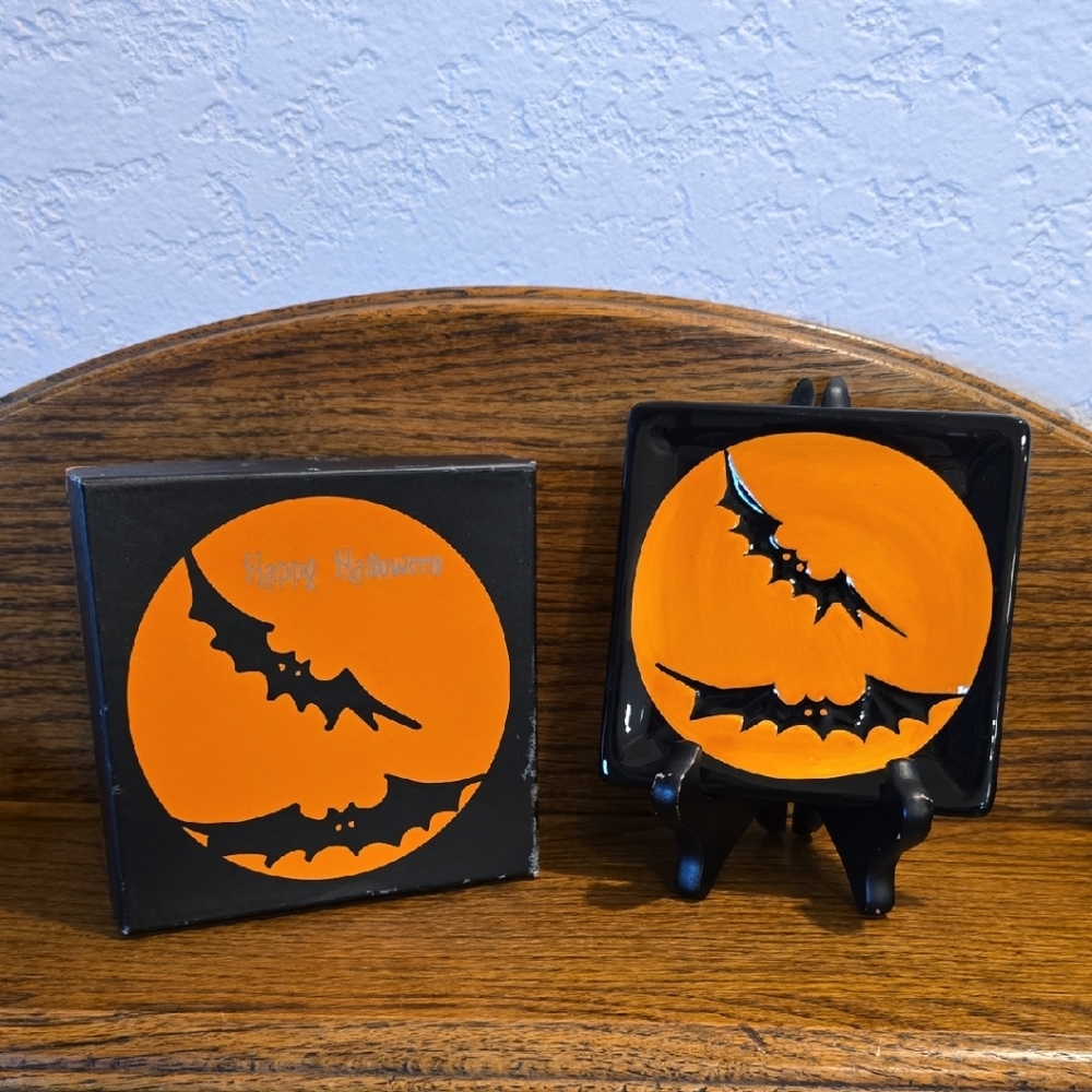 Halloween Snack Plates Set of 4